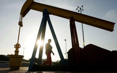 Giá dầu giảm do nhu cầu suy yếu