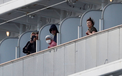 Thêm 10 du khách trên du thuyền Nhật Bản có kết quả dương tính với virus corona