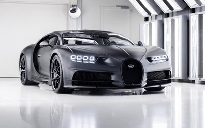 Bugatti Chiron thứ 250 xuất xưởng với màu sơn carbon lôi cuốn