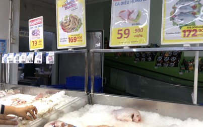Giá cá giảm mạnh tại siêu thị ngày đầu tuần