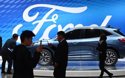 Ford, Fiat Chrysler cấm nhân viên đi du lịch do dịch COVID-19