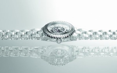 Chanel ra mắt chiếc đồng hồ xuyên thấu đầu tiên