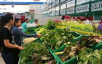 Giá rau xanh đồng loạt giảm tại siêu thị ngày đầu tuần