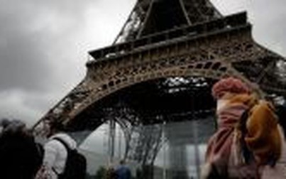 Pháp đối mặt với đợt suy thoái kinh tế tồi tệ nhất kể từ năm 1945