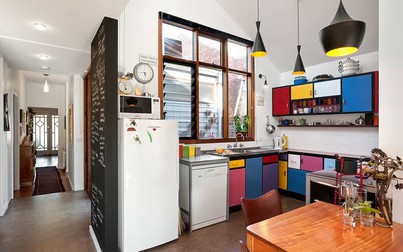 25 căn bếp nhỏ chiết trung đầy màu sắc và cá tính