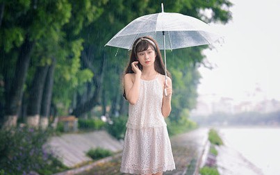 7 'tuyệt chiêu' giúp bạn đẹp ngút ngàn giữa mùa mưa
