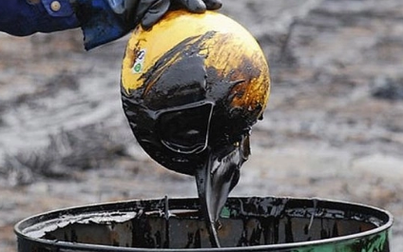 Nhà sản xuất cắt giảm sản lượng khiến giá dầu thô tiếp tục tăng