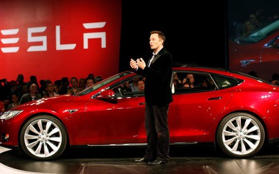 Vượt Toyota, Tesla trở thành nhà sản xuất ô tô giá trị nhất thế giới