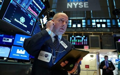 Chứng khoán Mỹ diễn biến trái chiều, Dow Jones tăng 160 điểm