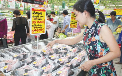 Giá các loại cá giảm mạnh tại siêu thị