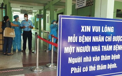 Cách ly Bệnh viện Đà Nẵng trong 2 tuần, xét nghiệm 2.200 nhân viên y tế