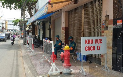 Phong tỏa, cách ly nhiều căn nhà tại quận Tân Phú vì có người nghi nhiễm COVID-19