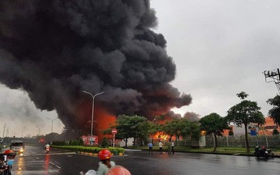 Cháy lớn tại khu công nghiệp Yên Phong, tỉnh Bắc Ninh