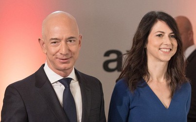 Tài sản của ông chủ Amazon vượt hơn 200 tỷ USD, gấp đôi Elon Musk