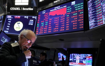 Dow Jones giảm 406 điểm, chứng khoán Mỹ chìm trong sắc đỏ