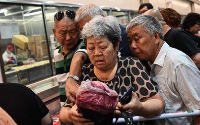 Mở thêm 20.000 trại nuôi heo, Trung Quốc vẫn khó giảm giá thịt trong năm nay