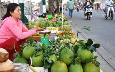 Giá các loại trái cây tiếp tục tăng tại chợ lẻ ở TP.HCM