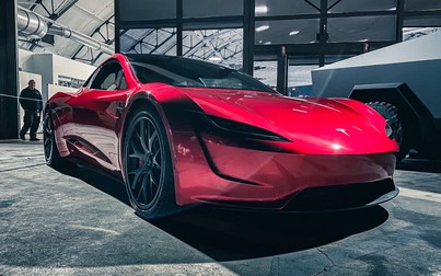 Siêu xe điện Tesla Roadster tiếp tục trễ hẹn ra mắt phiên bản mới