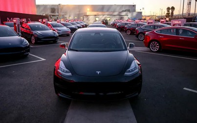 Hãng xe điện Tesla lập kỷ lục khi bán được gần 140.000 chiếc