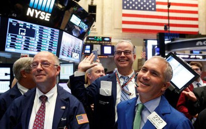 Chứng khoán Mỹ đi lên, Dow Jones tăng 250 điểm trong hi vọng về gói giải cứu mới