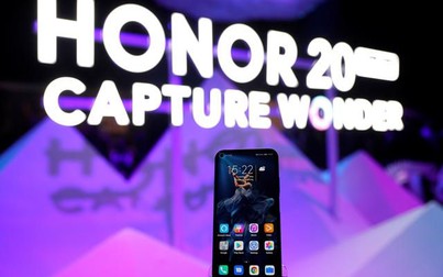 Reuters: Huawei đang đàm phán bán thương hiệu điện thoại thông minh Honor