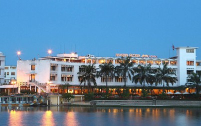 Sở hữu loạt khách sạn cao cấp, Hương Giang Tourist chào sàn giá 10.000 đồng/cp