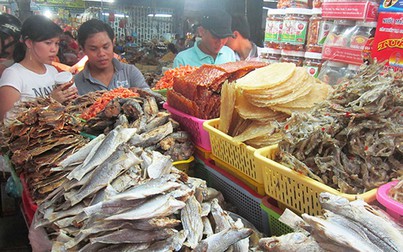 Giá các loại cá khô đồng loạt tăng mạnh tại các chợ lẻ ở TP.HCM