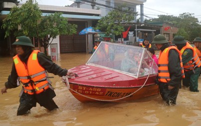 Quảng Trị chìm trong biển nước, hơn 1.000 hộ dân ngập nặng cầu cứu
