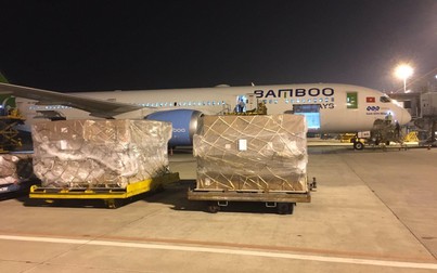 Vietnam Airlines, Vietjet, Bamboo Airways bắt đầu vận chuyển miễn phí hàng cứu trợ đến miền Trung
