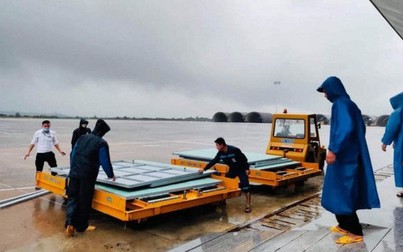 Hàng không Việt Nam trực 24/24 giờ để đối phó với mưa lũ tại miền Trung