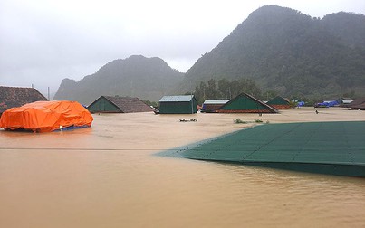 Hơn 57.000 ngồi nhà tại Quảng Bình ngập lụt nghiêm trọng do mưa lũ