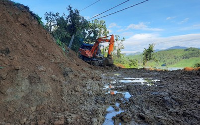 Sạt lở núi vùi lấp 53 người ở Quảng Nam: Tìm thấy 11 thi thể