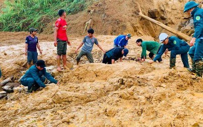 Lại thêm vụ sạt lở núi tại Quảng Nam khiến 11 người bị vùi lấp