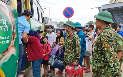 Ứng phó với bão số 10: Quảng Nam sơ tán dân khỏi nơi có nguy cơ sạt lở trước 11h ngày 4/11