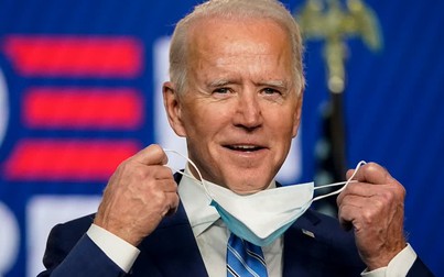 Con bạc đổ tiền cá cược sang ông Joe Biden, nhà cái bắt đầu trả thưởng sớm