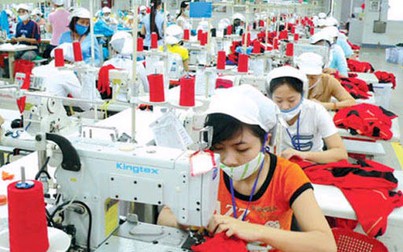 Mắc kẹt giữa COVID-19, xuất khẩu dệt may Việt Nam năm 2020 vẫn đạt khoảng 34 tỷ USD