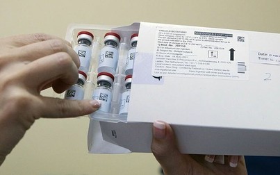 Hơn 200 người Mỹ dương tính nCoV sau tiêm vaccine