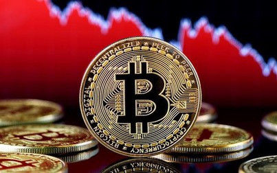 Bitcoin giảm nhẹ còn 55.300 USD