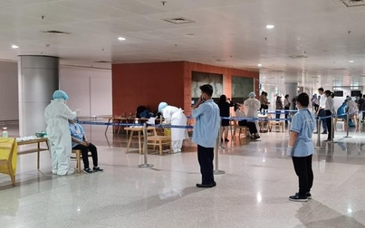 6 nhân viên sân bay Tân Sơn Nhất âm tính  nhưng người nhà vẫn dương tính