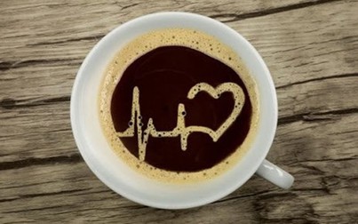 Nghiên cứu mới: Uống quá nhiều cà phê có thể làm tăng nguy cơ bị bệnh tim mạch