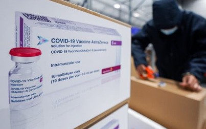 Cảnh chuyển vaccine COVID-19 từ TP.HCM đến Hà Nội và Hải Dương