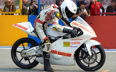 Chi tiết xe đua Moto3 Honda NSF250R tại Việt Nam