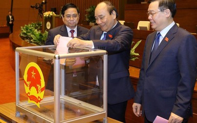 Quốc hội phê chuẩn việc bổ nhiệm 2 phó thủ tướng và 12 thành viên Chính phủ