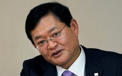 CEO Toshiba từ chức giữa các cuộc đàm phán mua lại