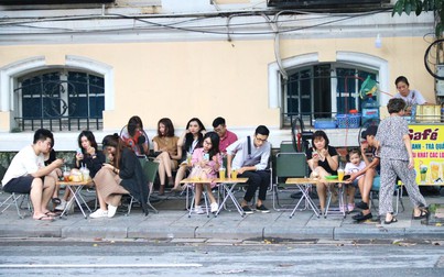 Hà Nội đóng cửa các quán ăn đường phố, cà phê, trà đá vỉa hè từ 17h ngày 3/5