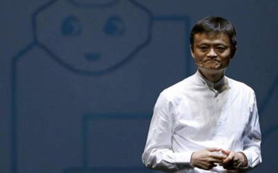 Người sáng lập Alibaba - Jack Ma dành thời gian cho hoạt động từ thiện và vẽ tranh