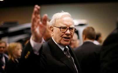 Tỷ phú Warren Buffett làm từ thiện 4,1 tỷ USD, từ chức tại quỹ từ thiện của Bill Gates 