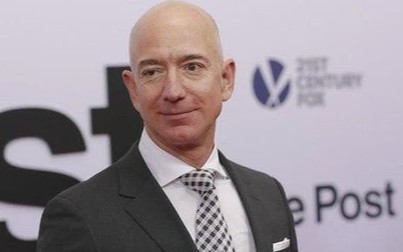 Tài sản của Jeff Bezos đạt 211 tỷ USD, cao hơn GDP nhiều nước