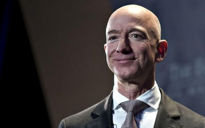 Tỷ phú Jeff Bezos lần đầu tiên đầu tư vào thương mại điện tử ở Đông Nam Á