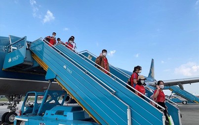 Khách bay từ TP.HCM đến Hà Nội, Hải Phòng và Thừa Thiên- Huế không phải cách ly tập trung
